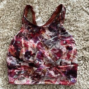 Lululemon high neck sports bra